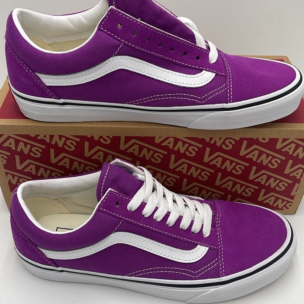 Vans WMNS Old Skool Color Theory Willowherb
VN000D6WE2T Sneakers - Picture 2 of 16